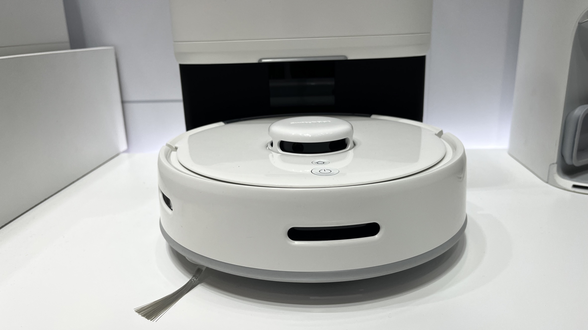 SwitchBot K10+ – Vorgängermodell des K10+ Pro